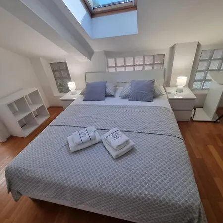 Apollo Premium Apartment