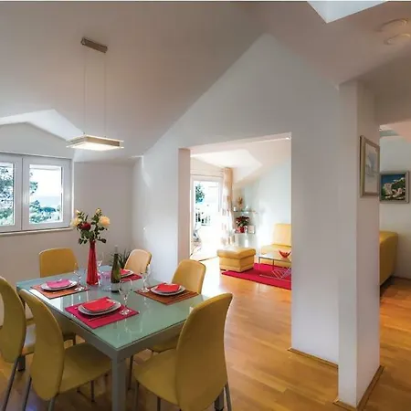 Apollo Premium Apartment *